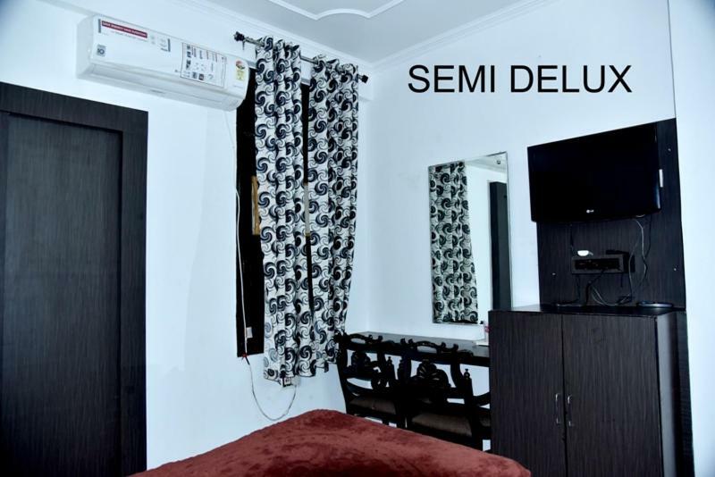 Hotel Royal Classic Bareilly Exterior photo