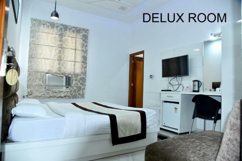 Hotel Royal Classic Bareilly Exterior photo